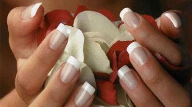 Lampade UV per unghie : che cosa sono?